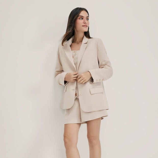 Blazer de linho cru, corte direito
