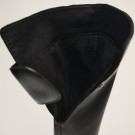 Botas altas de pele preta