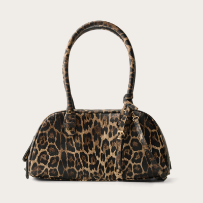 Mala de mão em pele de leopardo estampada